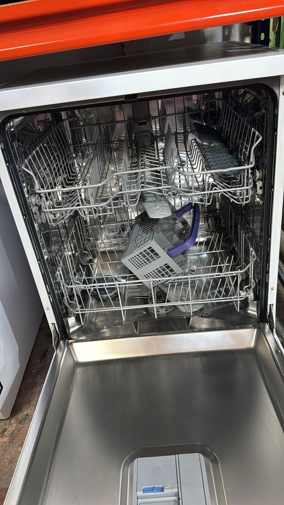 R7391488 LAVAVAJILLAS 60 CM BEKO BLANCO