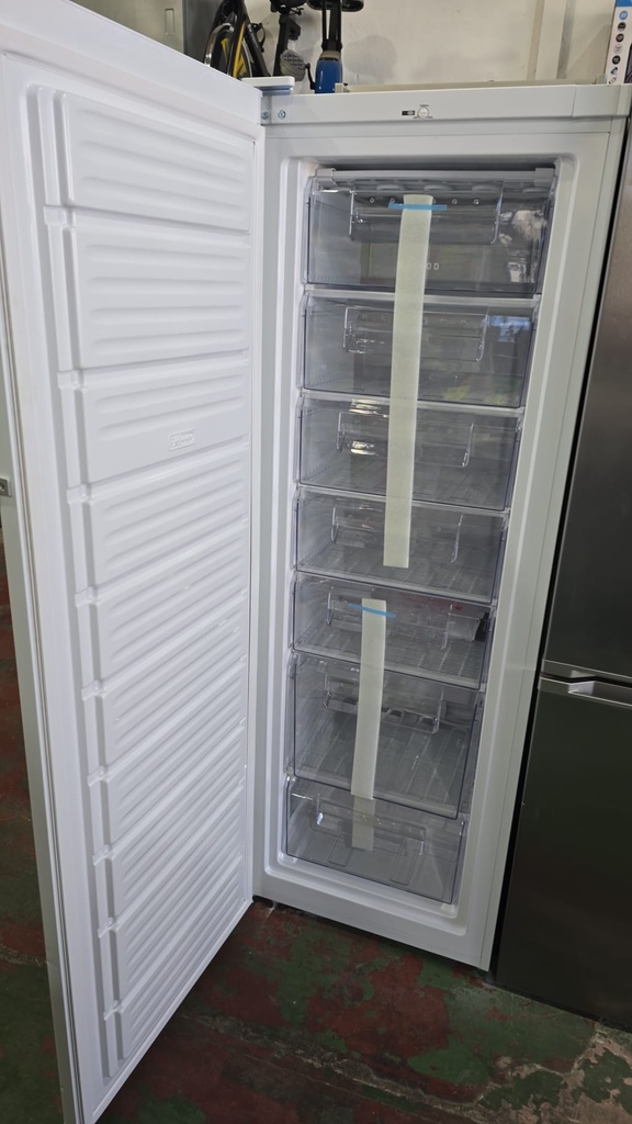 1CC170824W CONGELADOR VERTICAL 170X60CM SAIVOD BLANCO CICLICO