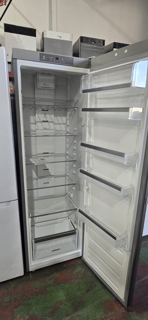 FRIGORIFICO 1 PUERTA VERTICAL WHIRPOOL ACERO INOX NO FROST MODELO SW8AM2YXR2