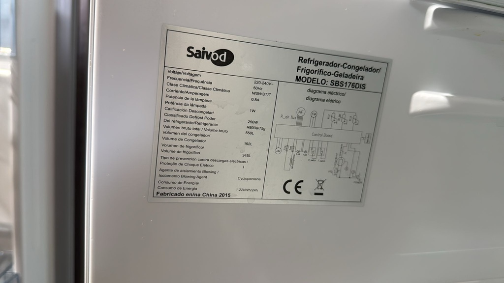 SBS176DIS FRIGORÍFICO AMERICANO 177X89 CM SAIVOD NO FROST CON DISPLAY FRONTAL INOXIDABLE