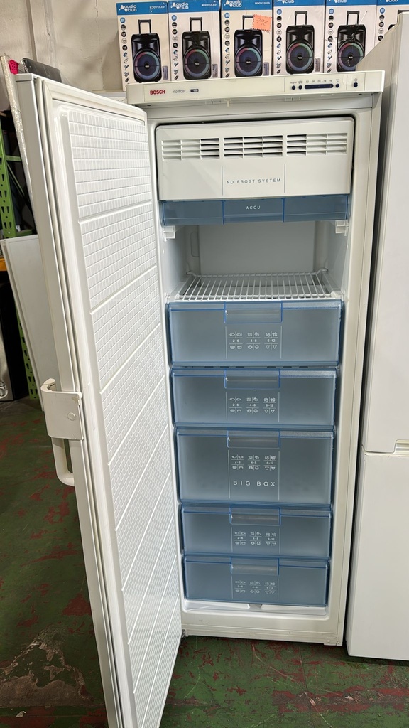 R0505901 CONGELADOR VERTICAL 175X60 CM BOSCH NO FROST BLANCO
